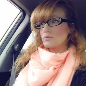 Meet your Posher, Natasha